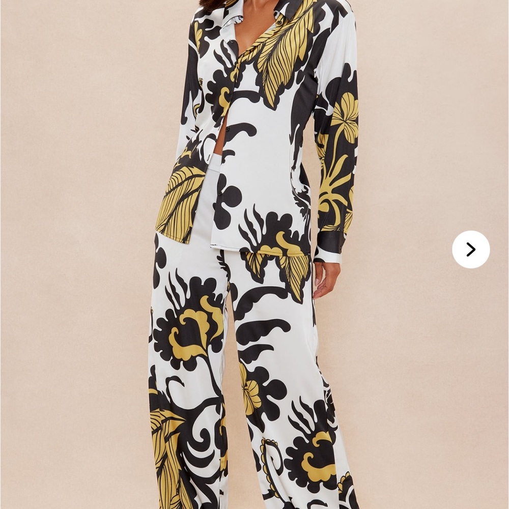 Satiny pant set. NEW! Summer cruise!